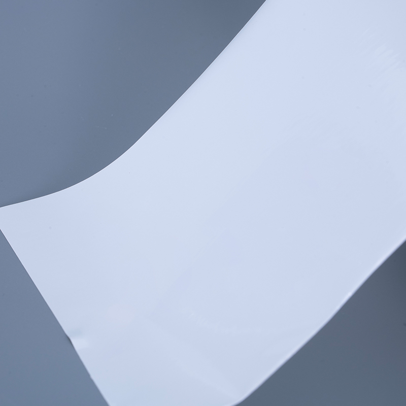 Bahan label filem vinil 25mic gloss dengan roll jumbo pelekat akrilik untuk percetakan inkjet