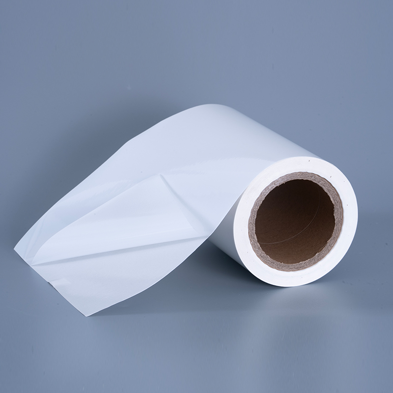 Bahan label filem vinil 25mic gloss dengan roll jumbo pelekat akrilik untuk percetakan inkjet